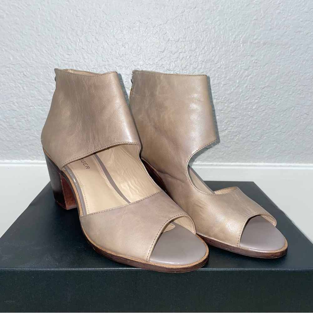 KDB Kelsi Dagger Brooklyn Tan Ankle Boots Open Toe With Zipper Size 8.5 - Picture 2 of 10